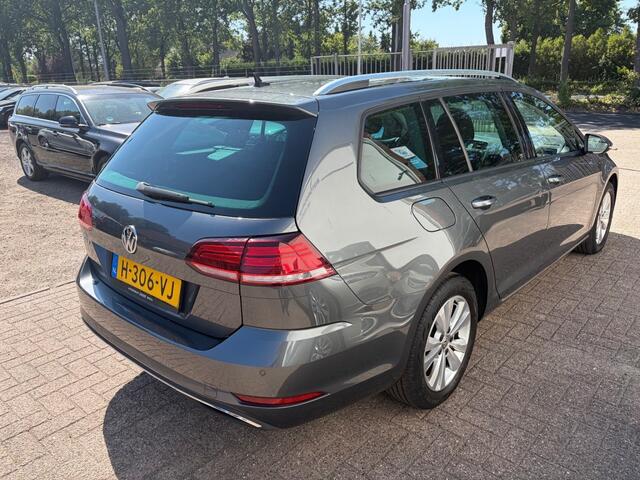 Volkswagen GOLF 1.0 TSI Comfortline Business Adapt. Cruise