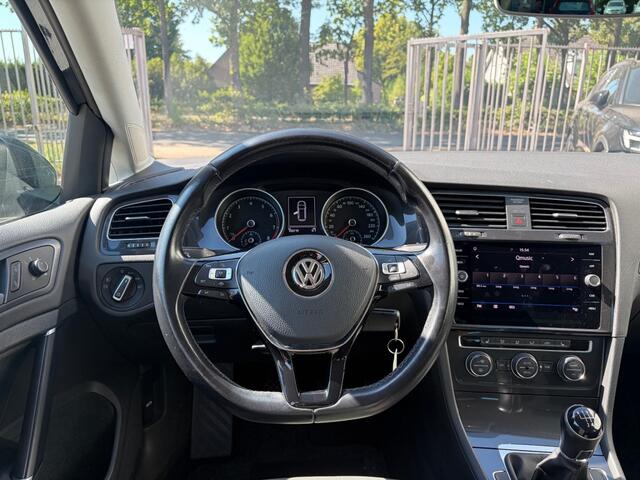 Volkswagen GOLF 1.0 TSI Comfortline Business Adapt. Cruise