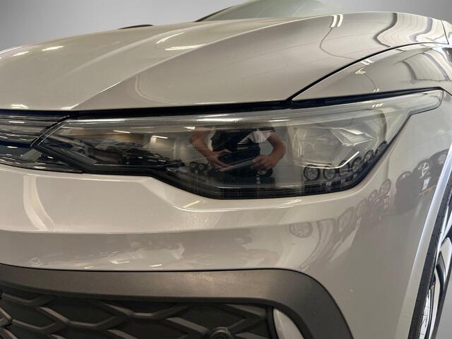 Volkswagen GOLF 1.5 eHybrid 272pk DSG GTE · Panoramadak · Camera · Matrix LED · Stuur- & Stoelverwarming · Head-Up Display · Garantie t/m 09-09-2030 of 100.000km
