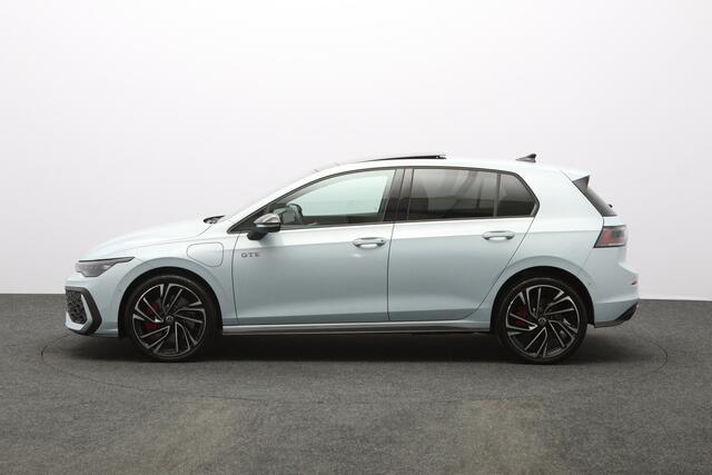 Volkswagen GOLF 1.5 eHybrid GTE 272 PK PHEV, *Full-Option* Leder, Panoramadak, Trekhaak, 360 Camera