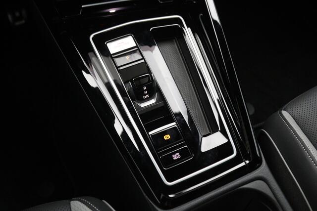 Volkswagen GOLF 1.5 eHybrid GTE 272 PK PHEV, *Full-Option* Leder, Panoramadak, Trekhaak, 360 Camera