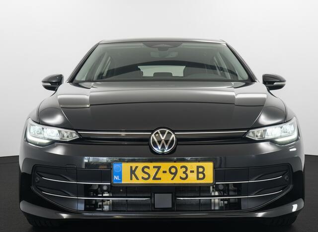 Volkswagen GOLF 1.5 eHybrid 204PK [PHEV] LIFE NAVI/CARPLAY/CAMERA/TREKHAAK
