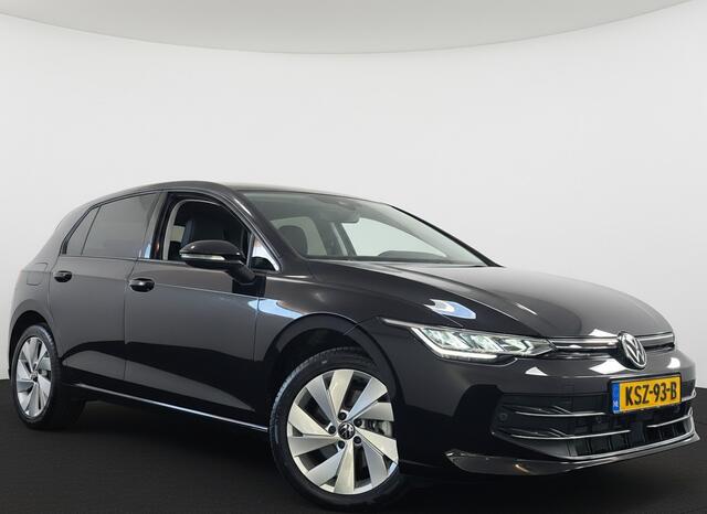 Volkswagen GOLF 1.5 eHybrid 204PK [PHEV] LIFE NAVI/CARPLAY/CAMERA/TREKHAAK