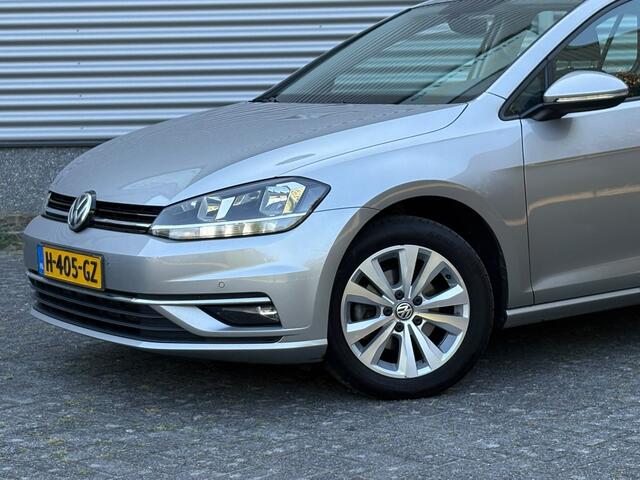 Volkswagen GOLF 1.0 TSI HighLine DAB Stoelvw PDC ACC Massage