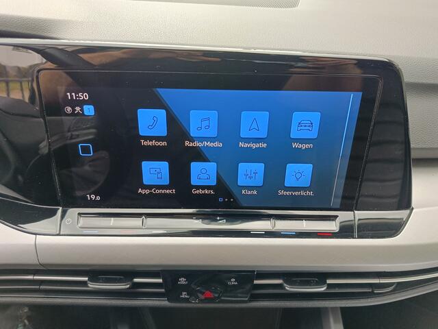 Volkswagen GOLF Variant 1.0 TSI Life | Airco | Leer | Adaptieve cruis controle | Getint glas | BTW | NAP |