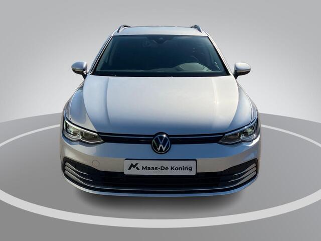 Volkswagen GOLF Variant 1.0eTSI/110PK Life DSG · Navigatie · Camera + Parkeersensoren · Apple/Android Car Play · Stoelverwarming · Elektrische stoelverstelling ·