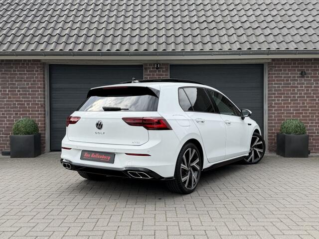 Volkswagen GOLF 1.5 ETSI 150PK R-LINE PANORAMA TREKHAAK CARPLAY