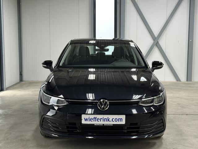 Volkswagen GOLF 1.0 TSI Life Trekhaak | Winterpakket | ACC | Carplay