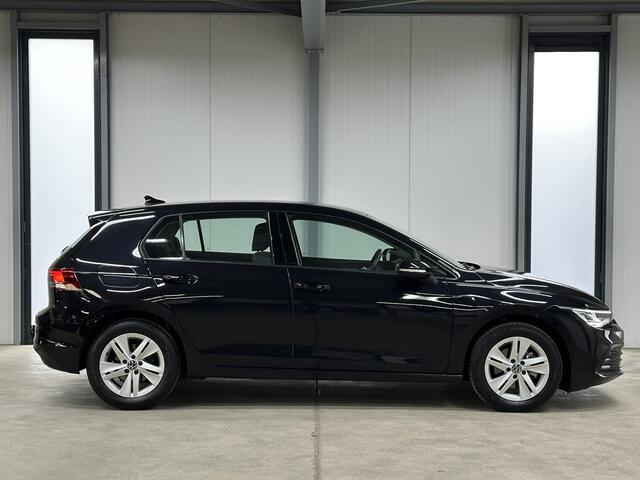 Volkswagen GOLF 1.0 TSI Life Trekhaak | Winterpakket | ACC | Carplay