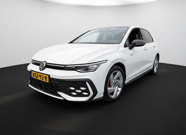 Volkswagen GOLF GTE 1.5 272PK DSG HYBRID GTE-SPORT 360°CAMERA/NAVI/HEAD-UP!