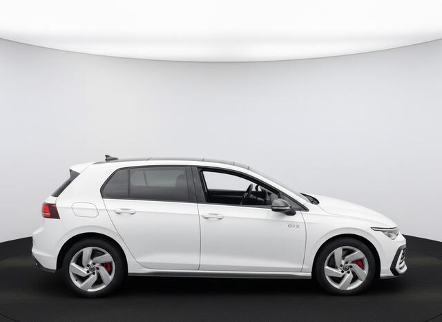 Volkswagen GOLF GTE 1.5 272PK DSG HYBRID GTE-SPORT 360°CAMERA/NAVI/HEAD-UP!