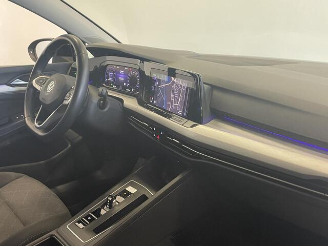 Volkswagen GOLF Variant 1.0 eTSI 110pk DSG Life Automaat Navigatie Climate Control Parkeer sensoren Cruise control adaptieve Stoelverwarming Led