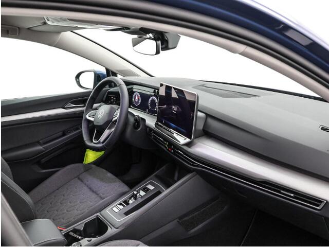 Volkswagen GOLF Life Edition 1.5 eHybrid 204 PK 6 versn. DSG · Draadloze telefoonlader · Achteruitrijcamera · Privatelease Van 594,- voor  472,- obv 24 maanden! · Prijs is inclusief inruilpremie · MEGA SALE