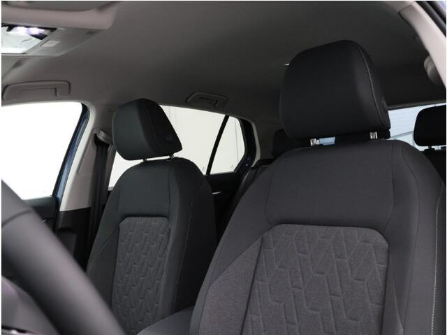 Volkswagen GOLF Life Edition 1.5 eHybrid 204 PK 6 versn. DSG · Draadloze telefoonlader · Achteruitrijcamera · Privatelease Van 594,- voor  472,- obv 24 maanden! · Prijs is inclusief inruilpremie · MEGA SALE