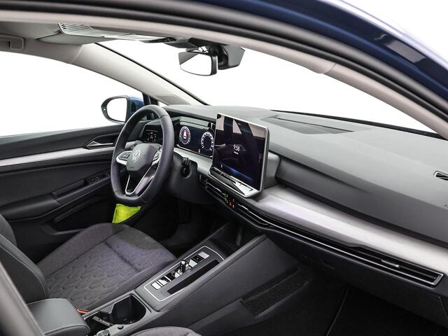 Volkswagen GOLF Life Edition 1.5 eHybrid 204 PK 6 versn. DSG · Achteruitrijcamera · Draadloze telefoonlader · Comfort pakket ·