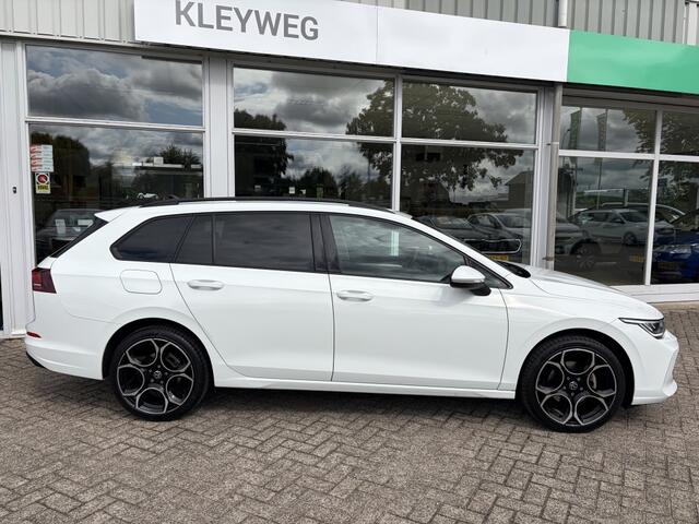 Volkswagen GOLF Variant 1.5 eTSI Life Bns, MY25, Caplay, Digidash, Stoelverw.