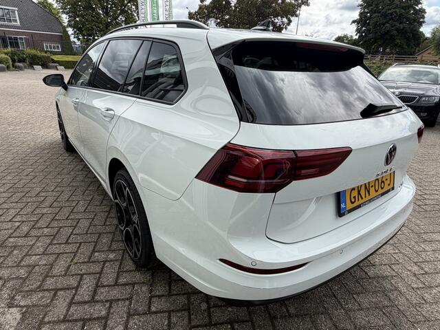 Volkswagen GOLF Variant 1.5 eTSI Life Bns, MY25, Caplay, Digidash, Stoelverw.