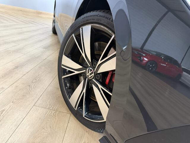 Volkswagen GOLF 1.4 eHybrid GTE Airco ECC | Panorama | Stoel Ventilatie\Verwarming | Camera | Sfeer | Memory | Isofix | NAP