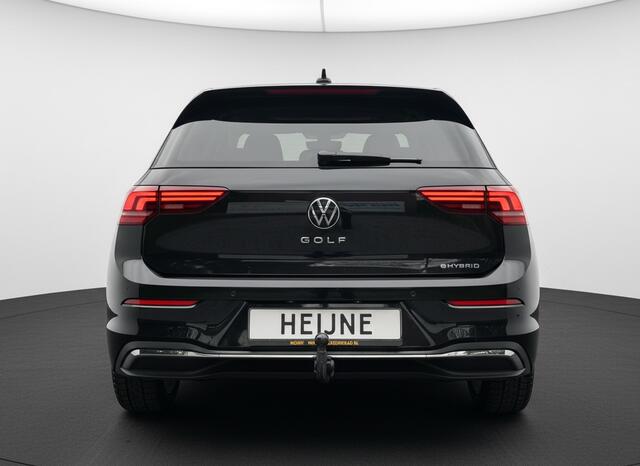 Volkswagen GOLF 1.5 eHybrid 204PK PLUG IN. LIFE NAVI/CARPLAY/CAMERA/TREKHAAK