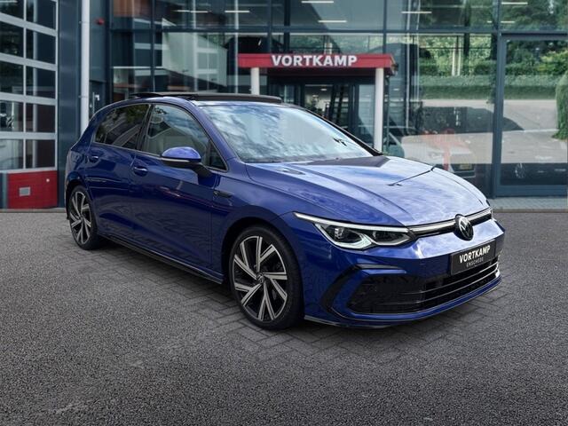 Volkswagen GOLF 1.5 eTSI DSG R-LINE PANO-DAK/CAMERA/ACC/STOEL+STUURVERW/CARPLAY