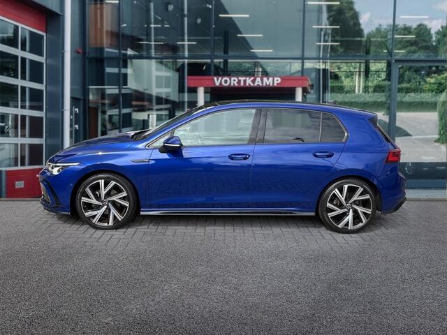 Volkswagen GOLF 1.5 eTSI DSG R-LINE PANO-DAK/CAMERA/ACC/STOEL+STUURVERW/CARPLAY