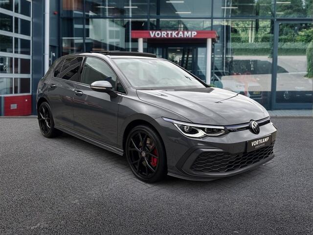 Volkswagen GOLF 1.4 TSI GTE PANO-DAK/CAMERA/ACC/19INCH.R-VELGEN/STOEL+STUURVERW