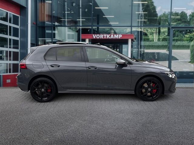 Volkswagen GOLF 1.4 TSI GTE PANO-DAK/CAMERA/ACC/19INCH.R-VELGEN/STOEL+STUURVERW