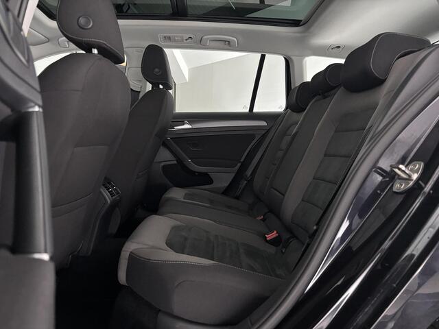 Volkswagen GOLF Variant 1.4 TSI Highline Business R | SCHUIF - KANTEL | TREKHAAK | ADAP. CRUISE |
