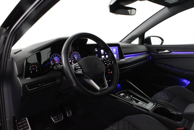Volkswagen GOLF Variant 1.5 eTSI R-Line Business > Trekhaak/IQ.Light/Camera/Winterpakket