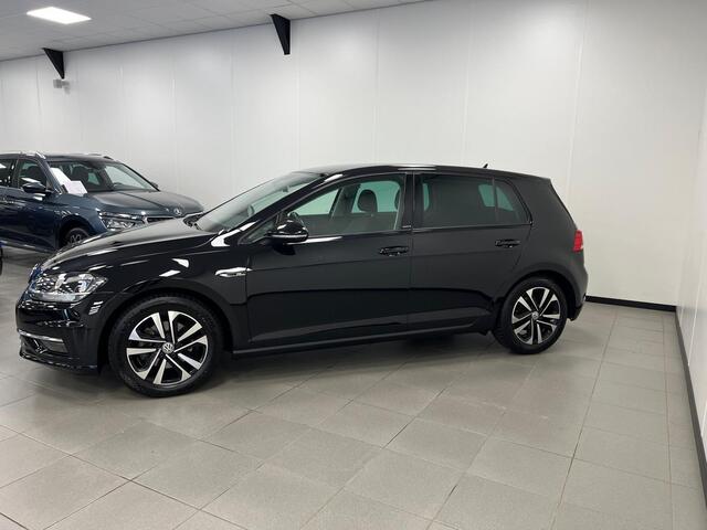 Volkswagen GOLF 1.5 TSI Highline / STOELVERW. / DSG AUTOMAAT / NAVI / TREKH. /
