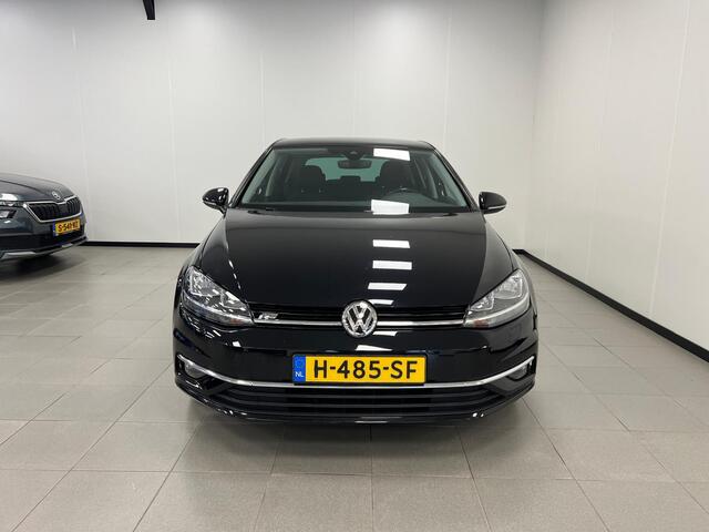 Volkswagen GOLF 1.5 TSI Highline / STOELVERW. / DSG AUTOMAAT / NAVI / TREKH. /