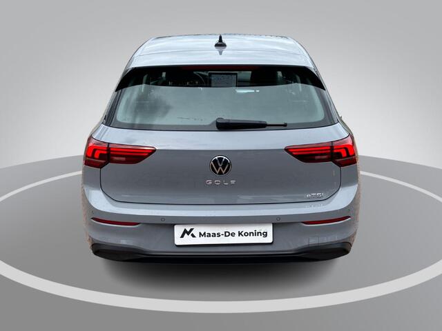 Volkswagen GOLF 1.5eTSI/150PK Life Edition · Apple/Android Car Play · Navigatie · Head-Up display · Stoel-& stuurverwarming · Garantie t/m 21-04-2030 of 100000km.