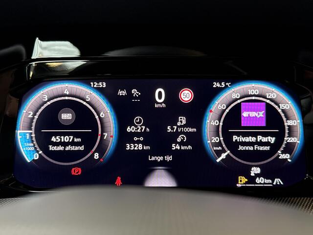 Volkswagen GOLF 1.5 TSI R-Line Edition 150PK Sfeer Verlichting l LED l Camera l Stoelverwarming l
