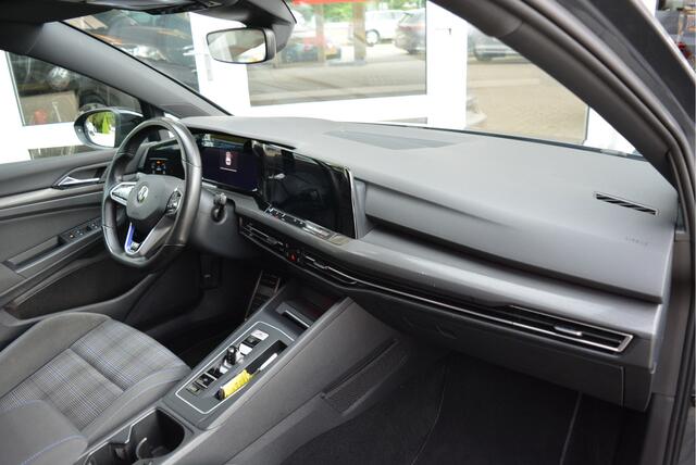 Volkswagen GOLF 1.4 eHybrid GTE | Adaptive | LED IQ | Stoel VW | Stuur VW |