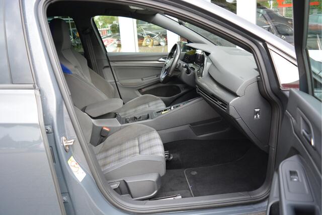 Volkswagen GOLF 1.4 eHybrid GTE | Adaptive | LED IQ | Stoel VW | Stuur VW |