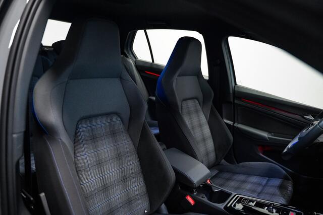 Volkswagen GOLF 1.4 eHybrid GTE 245 pk|Acc|Car play|Matrix led|18 inch
