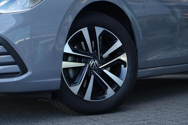 Volkswagen GOLF 1.5 TSI / LED / Adaptive cruise