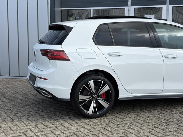 Volkswagen GOLF 1.4 eHybrid GTE | Pano | Camera | Keyless | Sensoren | LED |