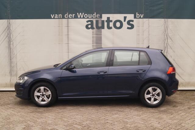 Volkswagen GOLF 1.2 TSI Trendline -ECC-PDC-NAVI-
