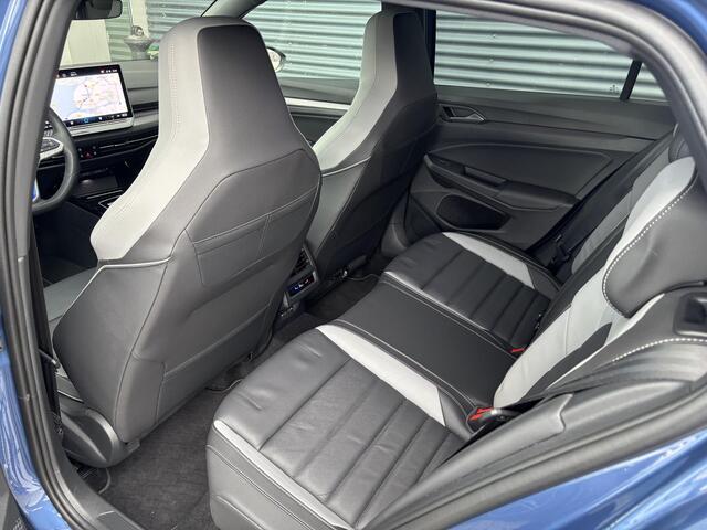 Volkswagen GOLF 1.5 eHybrid GTE | Panoramadak | Garantie tot 12-2030* | Stoelverkoeling | HUD | Trekhaak| Lederen bekleding | Apple Carplay/Android Auto | IQ Light |