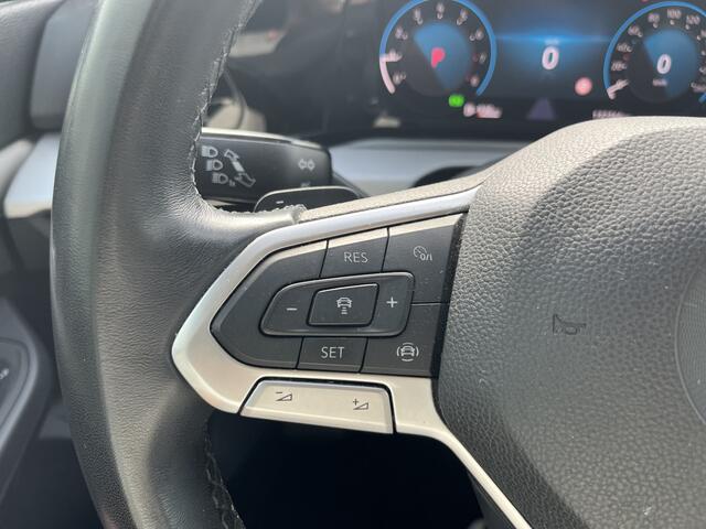 Volkswagen GOLF Variant 1.0 eTSI Life Carplay / Led / Acc / Lmv