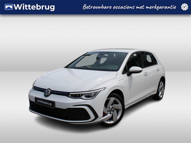 Volkswagen GOLF 1.4 eHybrid GTE 245pk DSG / Navigatie / LED verlichting / Digitaal dashboard / App-connect /
