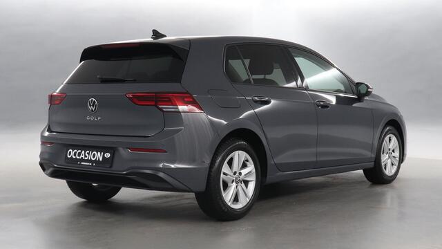 Volkswagen GOLF 1.5 TSI 130pk Life Business / Camera / LED Plus / Stoelverwarming