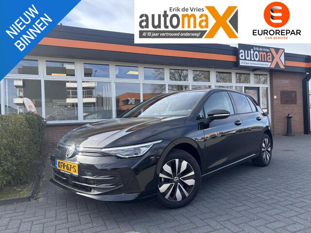 Volkswagen GOLF 1.5 eTSI Oranje Edition Carplay - Stuur en Stoelverwarming - Full Options -