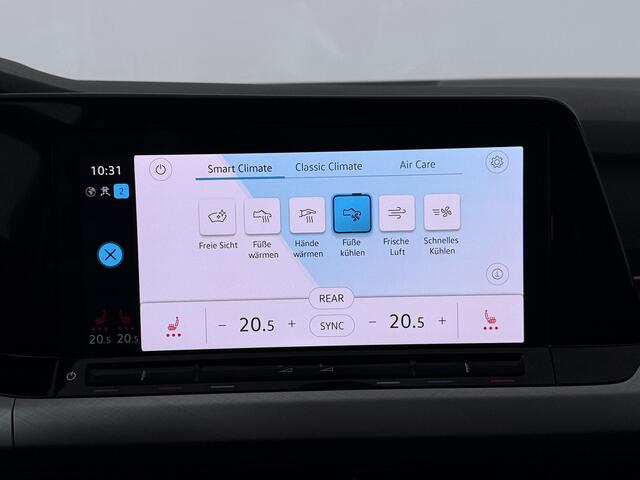 Volkswagen GOLF 1.5 TSI Style | Virtual Cockpit | Stuur-/Stoelverwarming | Camera | Parkeersensoren | Onderweg-naar-dealer