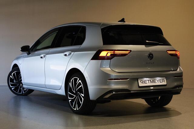 Volkswagen GOLF 1.5 eHybrid Style Edition