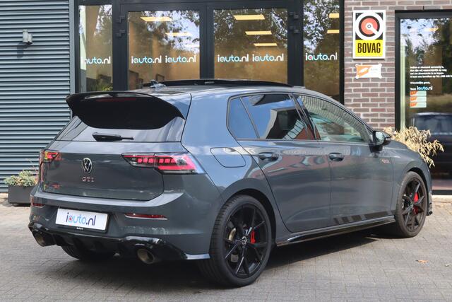 Volkswagen GOLF 2.0 TSI GTI 301PK Clubsport Akrapovic/Pano/HK/Blackstyle/IQ.Light/Camera/Headup/19"
