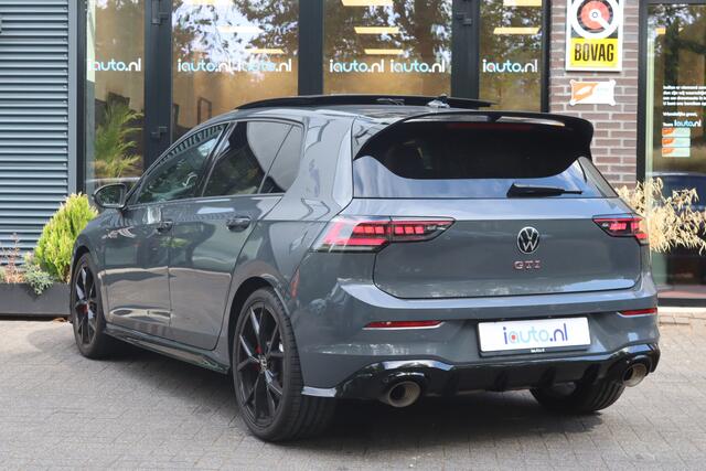 Volkswagen GOLF 2.0 TSI GTI 301PK Clubsport Akrapovic/Pano/HK/Blackstyle/IQ.Light/Camera/Headup/19"