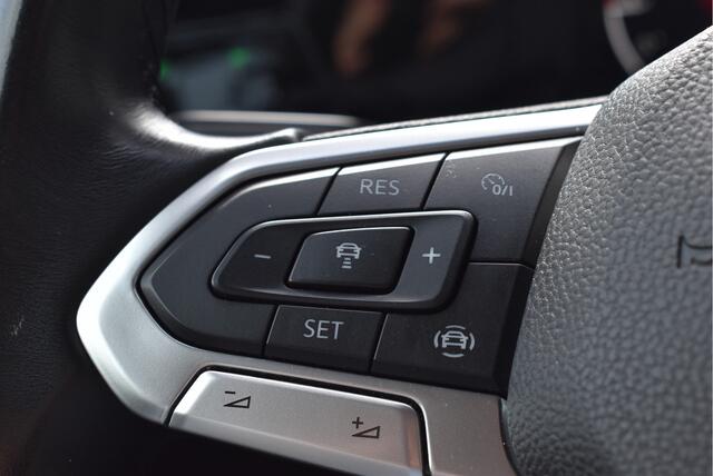 Volkswagen GOLF 1.0 TSI Life