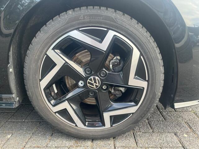 Volkswagen GOLF Variant 1.5 TSI R-Line | Camera | Carplay | Leder | PDC | Stoelverw. | ACC | Climate